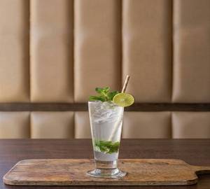 Litchi blast mojito