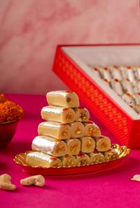 Kaju Roll
