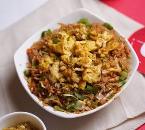 Egg Schezwan Noodles