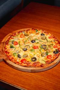 Ala Verdure Pizza