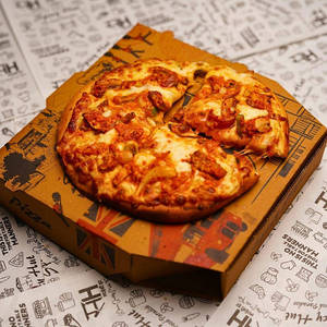 Mushroom Makhani Pizza