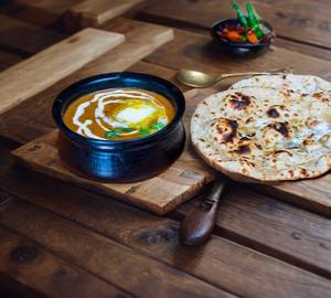 Daal Makhani + 4 Tandoori Roti