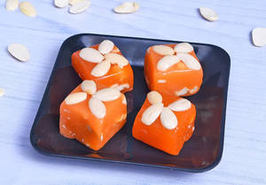 Karachi Halwa