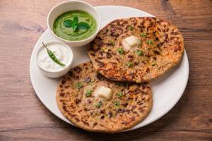 2 Gobhi Paratha With Dahi And Pickle