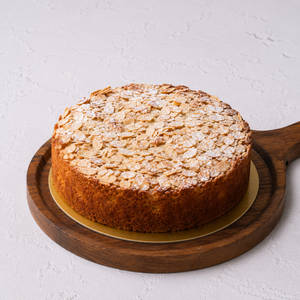 Flourless Almond Cake Round