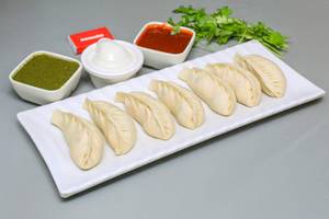 Paneer Steamed Momos [8 Pieces]