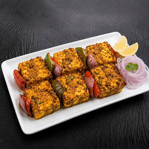 Achari Paneer Tikka (6 Pcs)