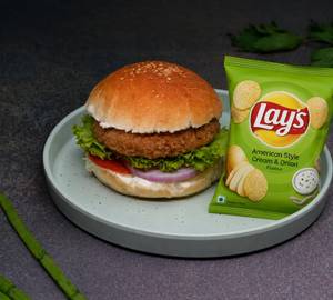 Chicken  Burger With Lays