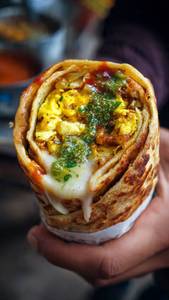 Cheese egg roll