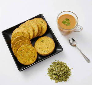 Kothmir Marcha Bhakri (200 Gm)