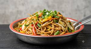 Veg Hakka Noodles