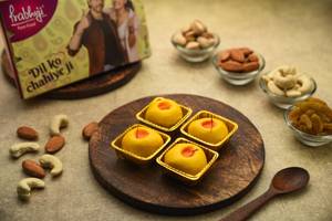 Kesar Sandesh [ 4pc ]