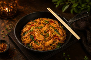Mee Goreng With Chicken