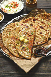 Tandoori Allu paratha 1 Piece