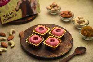 Strawberry Sandesh [4pcs]