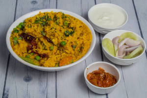 Healthy Mix Veg Dal Khichdi