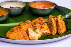 Butter Fry Idly [2 Pcs]