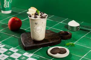 Apple Oreo Smoothie