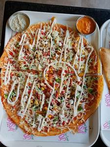 Schezwan Pizza Dosa
