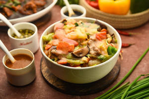 Hatari Special Noodles(gravy)(mixed)