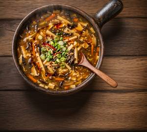 Veg hot and sour soup