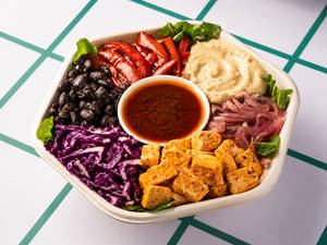 Low Carb, High Protein Salad (V)