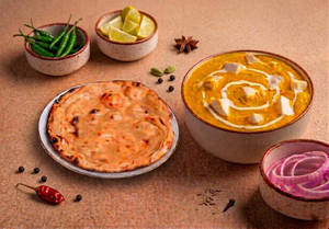 Paneer Butter Masala With Roti Combo
