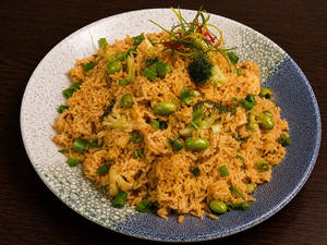 Edamame, Broccoli & Tofu Chilli Garlic Fried Rice