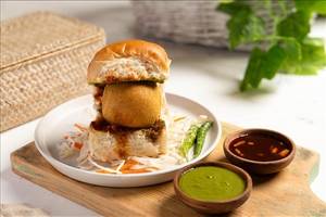 Butter Vada Pav