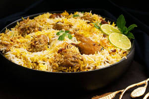 Belgaum Special Chicken Dum Biryani