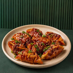 Korean Gochujang Chicken Momos