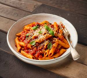 Red Sauce Pasta [penne pasta]