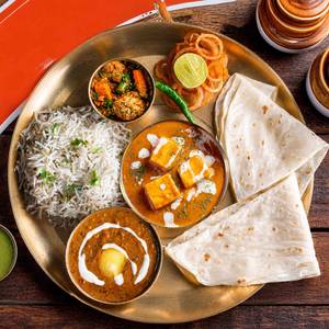 Butter Paneer Thali
