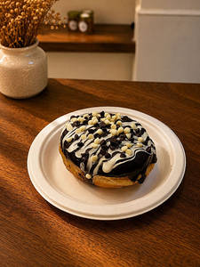 Kitkat Donut