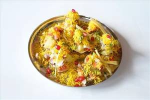 Sev Puri Gol Puri