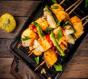 Paneer Achari Tikka