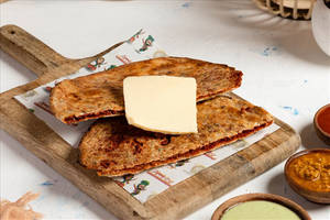 Amritsari  Mutton Kulcha with Chicken Gravy