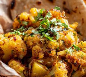 Aloo Gobhi [Cauliflower]
