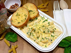Penne Mood Swing (pasta In Alfredo Sauce)