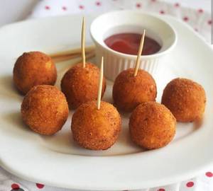Cheese balls (7 pieces)