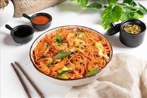 Bombay Style Chicken Chowmein