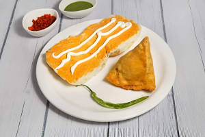 Peri Peri Samosa Pav