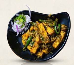 Pandumirchi Paneer