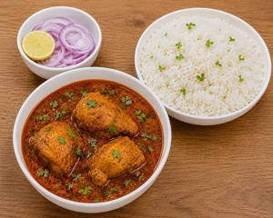 Chicken Curry (3pcs) With Steamed Rice