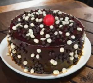 Chocolate mix chocolate chips cake 500gm