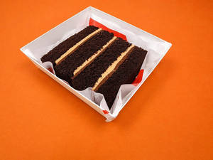 Viral London Cake