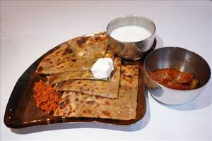 Mutton Tawa Keema Paratha