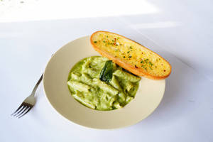 Creamy Pesto Sauce Chicken