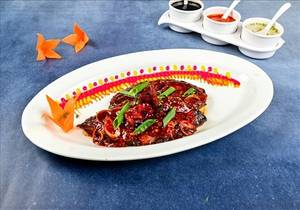 Pomfret Fish in Hunan Sauce 