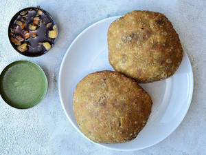 Dal Kachori [1 Pc]